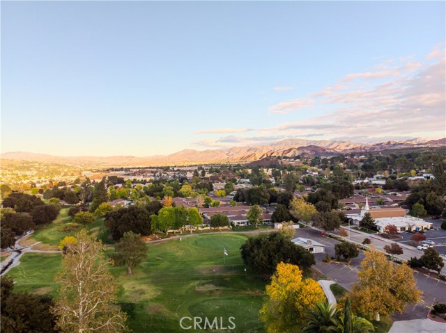 Detail Gallery Image 44 of 50 For 19204 Avenue of the Oaks #E,  Newhall,  CA 91321 - 2 Beds | 2 Baths