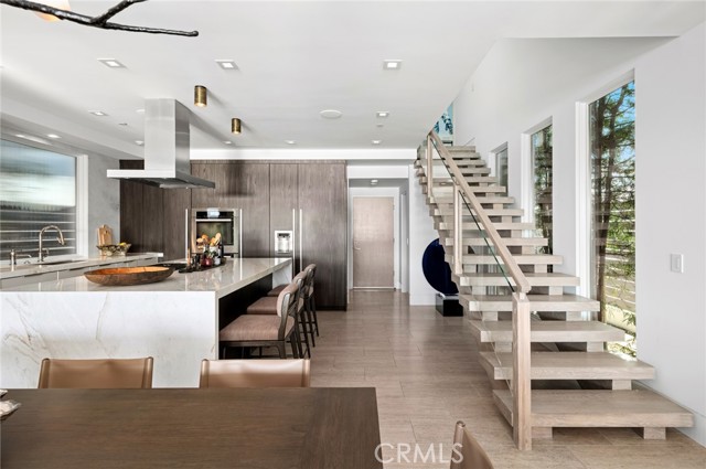 Image 13 of 62 For 304 Bay Front