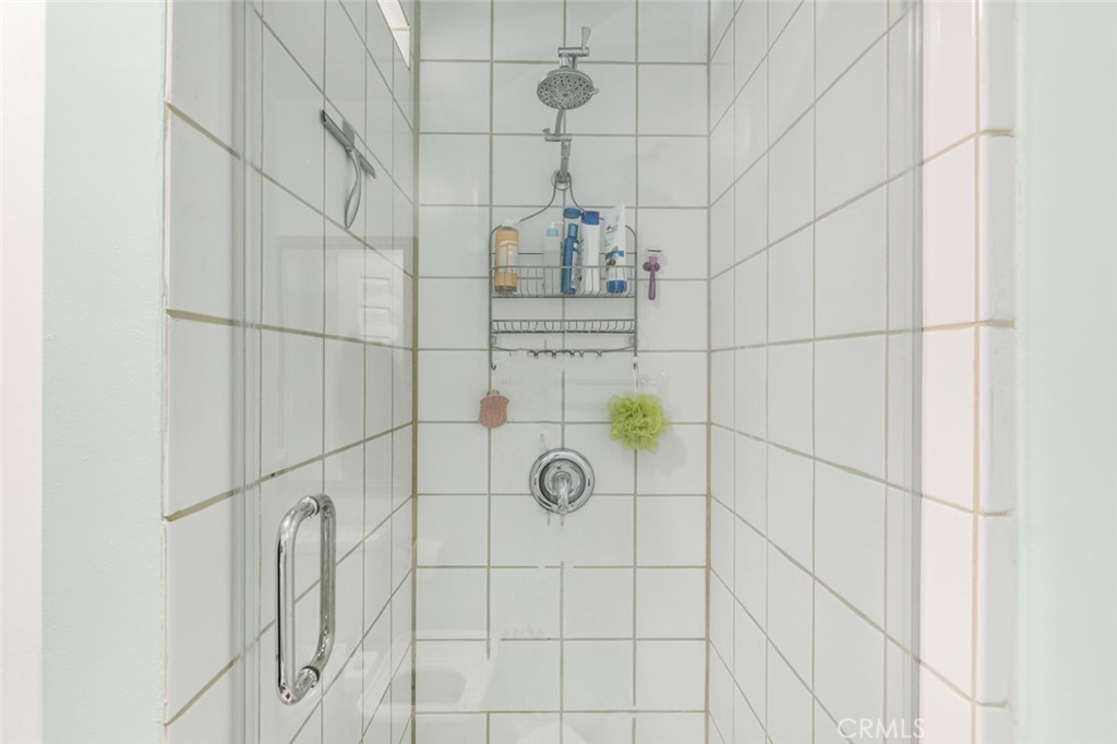 https://media.crmls.org/medias/46482b13-3f9a-4c17-bd75-f8564d9465ad.jpg?preset=X-Large