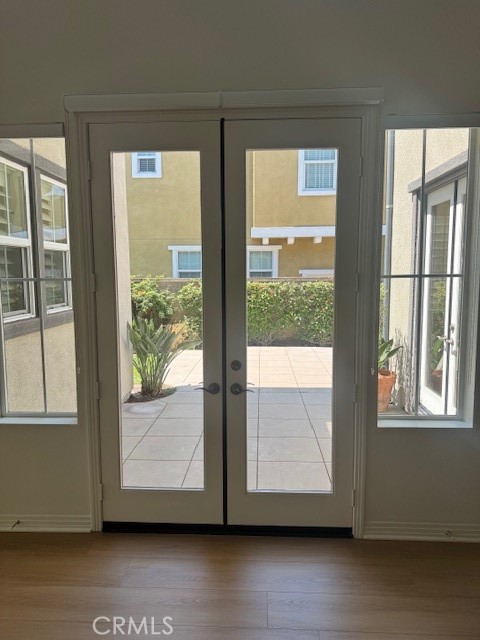 Detail Gallery Image 9 of 39 For 1320 Sun Dial Dr, Tustin,  CA 92782 - 5 Beds | 4 Baths