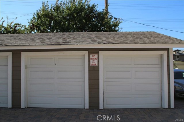 464b8770 4614 43a4 B365 4674a0ef98e1