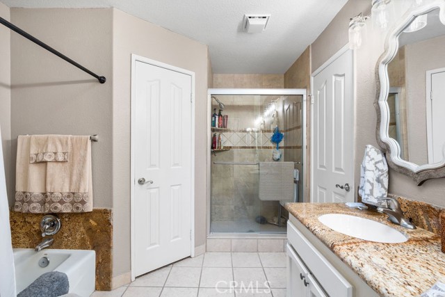 Detail Gallery Image 19 of 35 For 40525 via Francisco, Murrieta,  CA 92562 - 2 Beds | 2/1 Baths