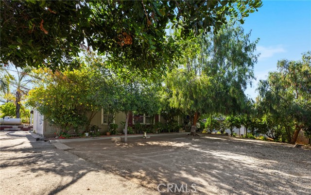 27679 Junipero Road, Menifee CA: https://media.crmls.org/medias/464cde41-da83-43be-b13d-16b2581473f9.jpg