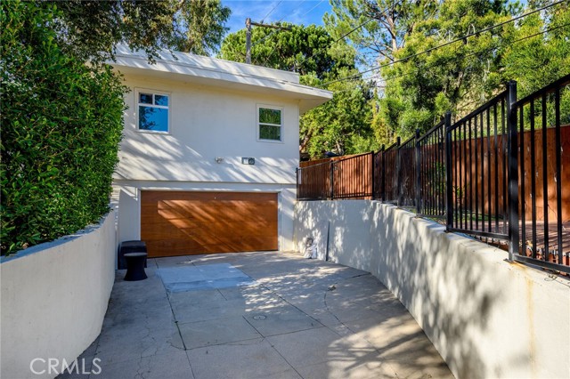 Detail Gallery Image 62 of 70 For 2065 E Altadena, Altadena,  CA 91001 - 7 Beds | 9 Baths