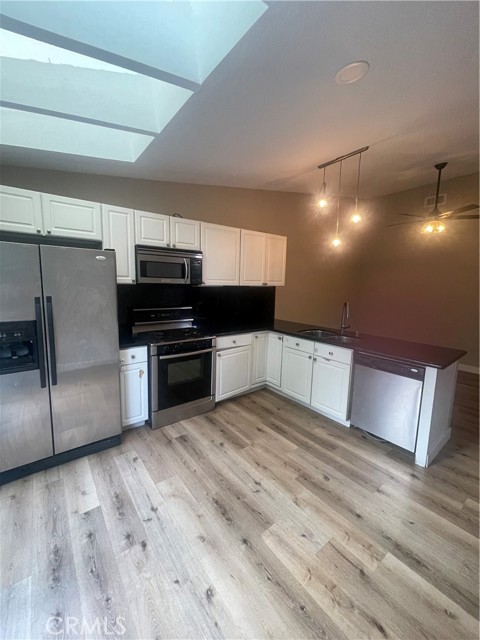 29631 Canwood Street, Agoura Hills CA: https://media.crmls.org/medias/464e2f88-8e61-468c-81b8-efc476e8c3f8.jpg