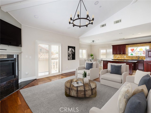 229 N Juanita Avenue, Redondo Beach CA: https://media.crmls.org/medias/464e314a-dc63-41ce-a3db-2391d7572686.jpg