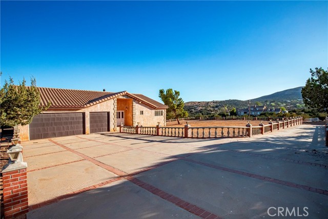 34954 Juniper Valley Road, Acton CA: https://media.crmls.org/medias/464f2418-bd22-490c-8ab0-35c76836dc4d.jpg
