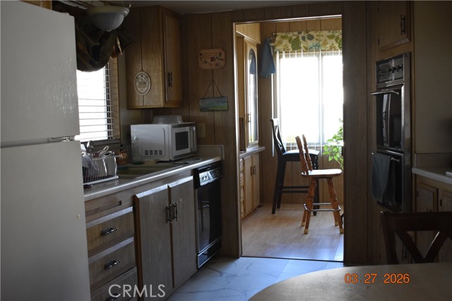 2200 #7 W Wilson, Banning CA: https://media.crmls.org/medias/464f9f94-185b-486a-b659-fa4ee3d1b13b.jpg