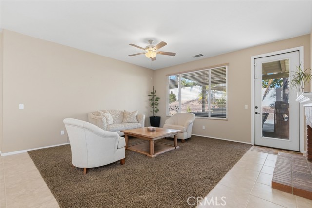 Detail Gallery Image 13 of 73 For 43916 Barletta St, Temecula,  CA 92592 - 5 Beds | 3 Baths