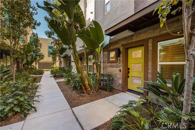 Detail Gallery Image 32 of 34 For 935 E Mason Ln #52,  Anaheim,  CA 92805 - 2 Beds | 2/1 Baths