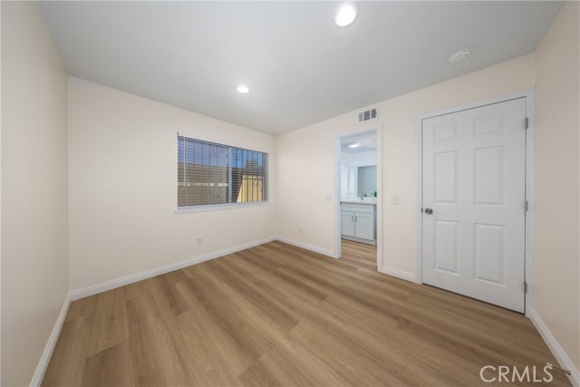 Detail Gallery Image 7 of 19 For 7951 Primrose Ln, Highland,  CA 92346 - 3 Beds | 2 Baths