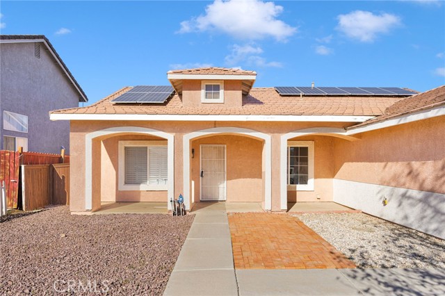 Detail Gallery Image 3 of 38 For 10958 Sherman Way, Adelanto,  CA 92301 - 4 Beds | 2 Baths