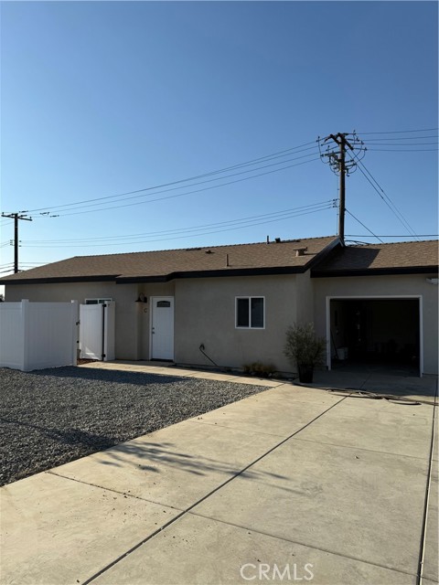 Detail Gallery Image 3 of 31 For 1191 N 1st. Unit "C", Upland,  CA 91786 - 3 Beds | 2 Baths