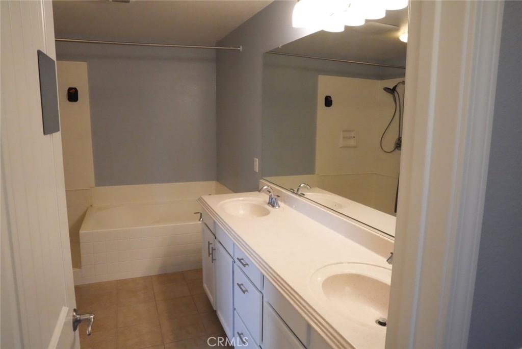 4651d185 E3c1 461d Affc 69887d415673