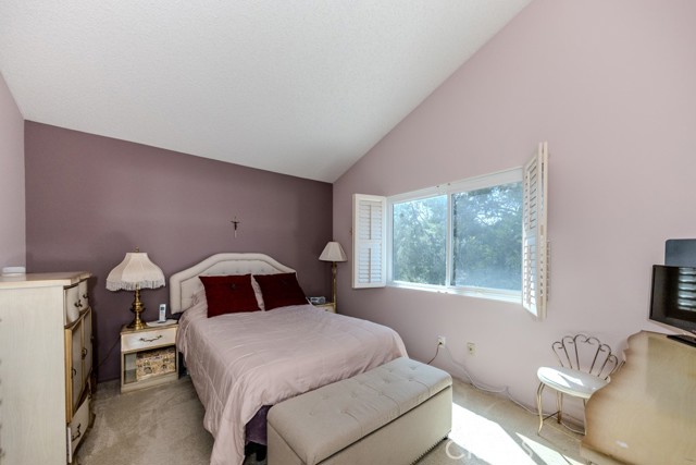 8437 E Amberwood Street, Anaheim Hills CA: https://media.crmls.org/medias/4651ea6a-344d-46a0-8b22-81559e4c2a50.jpg
