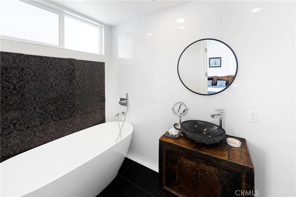 MLS #OC26155150 image #43