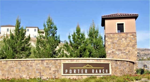 11527 N Darcy, Porter Ranch CA: https://media.crmls.org/medias/4652b333-6846-4e51-8489-49b4b66b283d.jpg