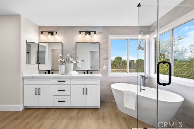 Detail Gallery Image 49 of 62 For 17 Rhode Island, Irvine,  CA 92606 - 5 Beds | 3 Baths