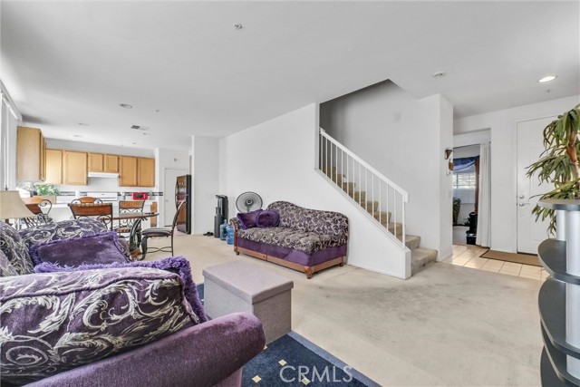 Detail Gallery Image 7 of 39 For 5762 Pine Valley, Fontana,  CA 92336 - 3 Beds | 2/1 Baths