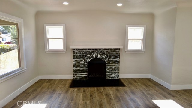 3688 Hoover Street, Riverside CA: https://media.crmls.org/medias/4654762d-40c1-4c08-8e73-81db9f35a609.jpg