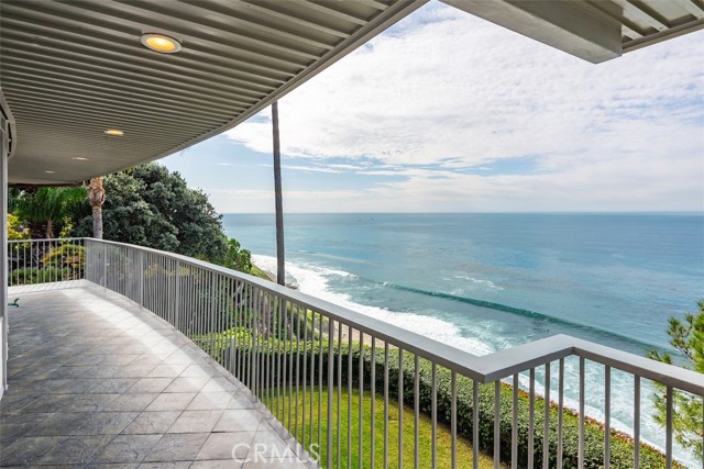 Detail Gallery Image 52 of 75 For 1733 Paseo Del Mar, Palos Verdes Estates,  CA 90274 - 6 Beds | 5/1 Baths