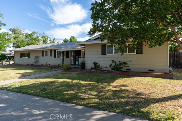 Detail Gallery Image 2 of 22 For 635 Brookdale, Merced,  CA 95340 - 3 Beds | 2 Baths