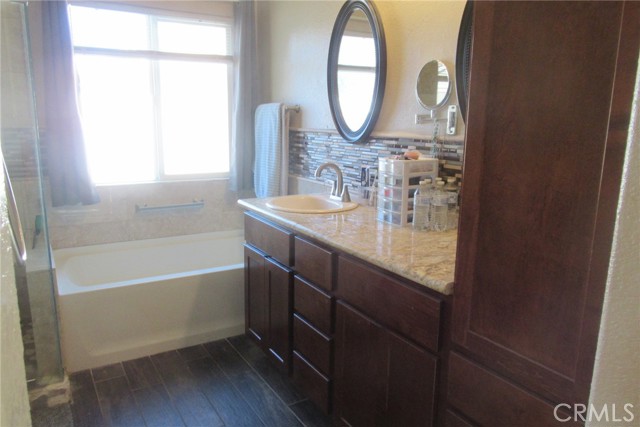 Detail Gallery Image 17 of 28 For 13531 Thistle St, Victorville,  CA 92392 - 3 Beds | 2 Baths