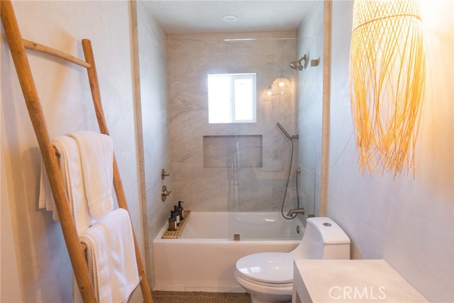 Detail Gallery Image 7 of 10 For 3362 W Imperial, Inglewood,  CA 90303 - – Beds | – Baths