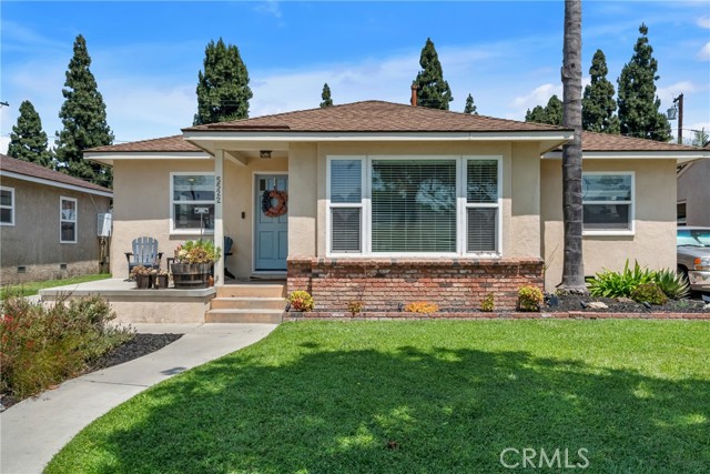 5522 Briercrest Avenue, Lakewood CA: https://media.crmls.org/medias/4656d5e5-7161-41e3-89f1-df7136b78c13.jpg