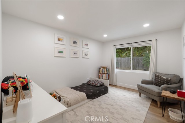 Detail Gallery Image 18 of 28 For 2901 Royal Palm Dr, Costa Mesa,  CA 92626 - 4 Beds | 2 Baths