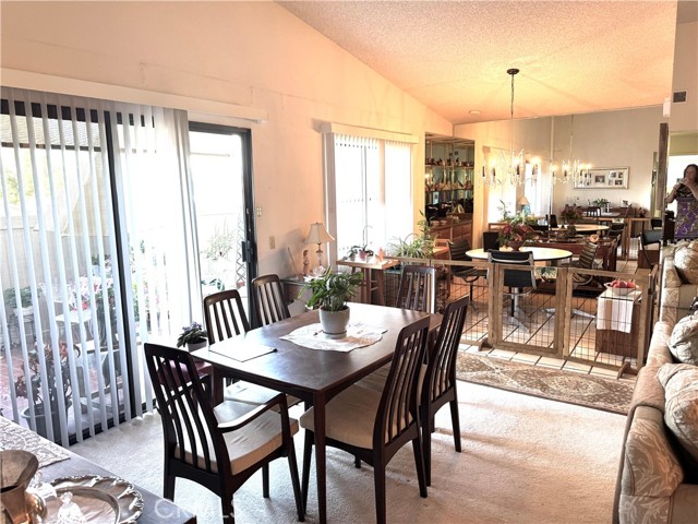 Detail Gallery Image 4 of 39 For 13210 Avenida Santa Tecla 707a,  La Mirada,  CA 90638 - 3 Beds | 2 Baths