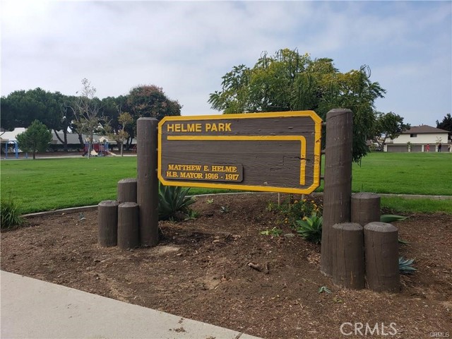 Detail Gallery Image 4 of 25 For 8281 Cherrywood Cir #4,  Huntington Beach,  CA 92646 - 2 Beds | 1/1 Baths