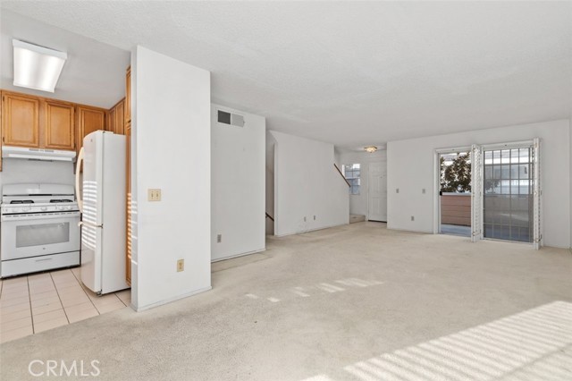 2800 Plaza Del Amo, Torrance CA: https://media.crmls.org/medias/46580623-ad82-4abc-b7df-c7916aa8b915.jpg