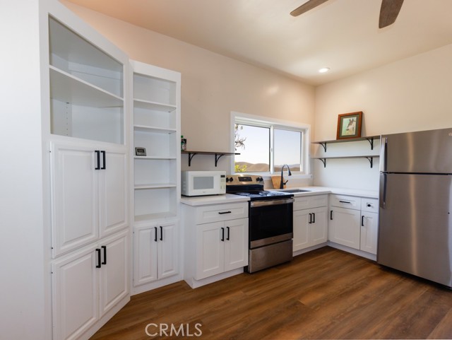 7491 Kingsbury Road, Templeton CA: https://media.crmls.org/medias/46591997-d427-41f4-a6be-e51ddeec898b.jpg