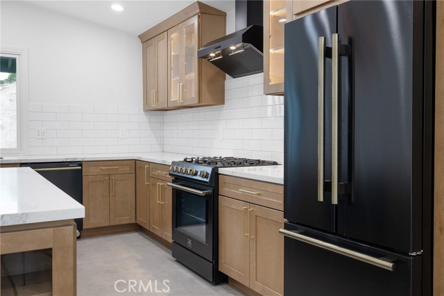 Detail Gallery Image 18 of 61 For 11410 Reseda Bld, Porter Ranch,  CA 91326 - 4 Beds | 3/1 Baths