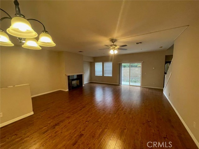 Detail Gallery Image 7 of 29 For 7353 Ellena #28,  Rancho Cucamonga,  CA 91730 - 3 Beds | 2/1 Baths