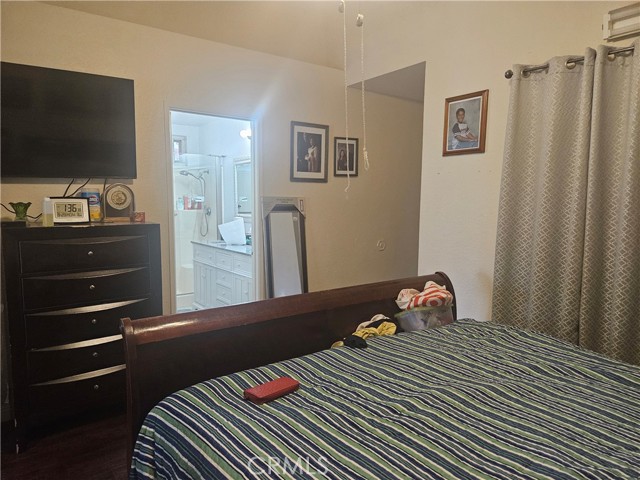 Detail Gallery Image 14 of 32 For 11322 Oakwood, Fontana,  CA 92337 - 4 Beds | 2 Baths