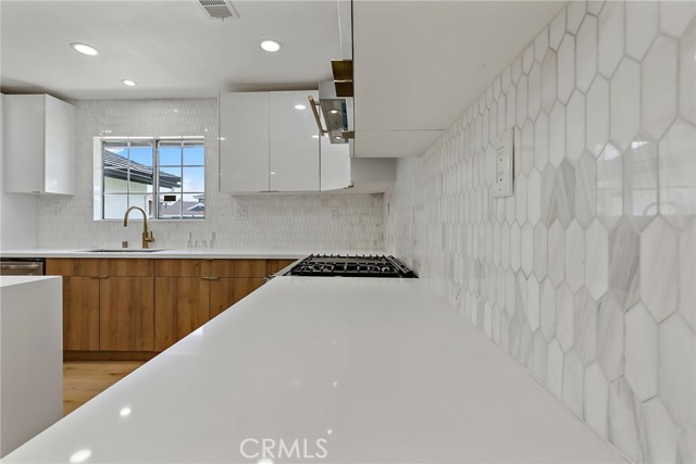 Image 11 of 74 For 19617 Enslow Drive