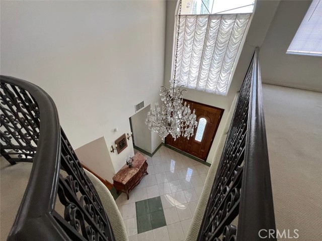 4751 Haskell Avenue, Encino CA: https://media.crmls.org/medias/465c5543-f33d-4ef2-b276-4d9c41167964.jpg