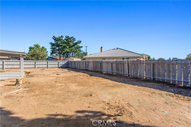 19891 Talihina Road, Apple Valley CA: https://media.crmls.org/medias/465c595d-093f-43ed-ad9c-e61854546da4.jpg