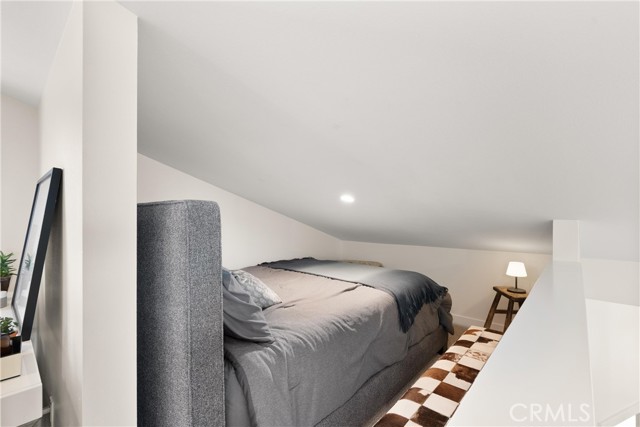 Detail Gallery Image 16 of 19 For 617 1/2 Acacia Ave, Corona Del Mar,  CA 92625 - 2 Beds | 2 Baths