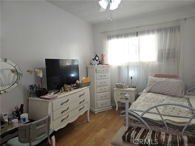 Detail Gallery Image 11 of 11 For 8415 Elburg St, Paramount,  CA 90723 - 2 Beds | 1 Baths