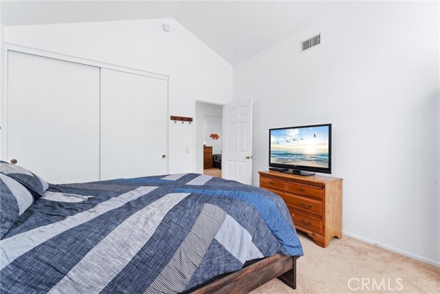 1443 Canyon Crest Drive, Corona CA: https://media.crmls.org/medias/465d9b0f-0bef-4fe3-b43b-c4f9da785005.jpg
