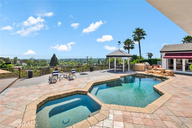 Detail Gallery Image 45 of 54 For 1532 Kensing Ln, North Tustin,  CA 92705 - 5 Beds | 6/2 Baths