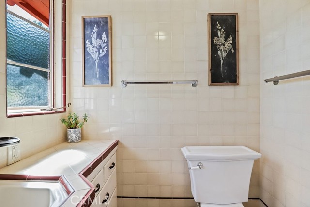 Detail Gallery Image 36 of 69 For 1804 Valle Vista, Redlands,  CA 92373 - 6 Beds | 4/1 Baths