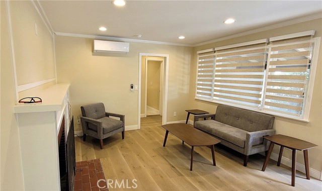 Detail Gallery Image 4 of 8 For 1845 N Santa Anita a,  Arcadia,  CA 91006 - 2 Beds | 1 Baths