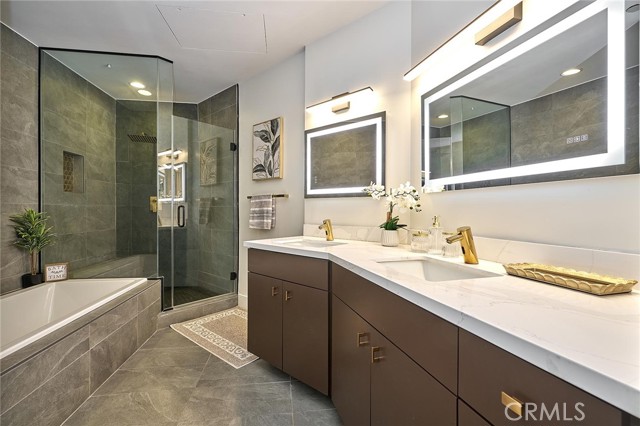 Detail Gallery Image 26 of 66 For 1100 Wilshire Bld #1806,  Los Angeles,  CA 90017 - 2 Beds | 2 Baths