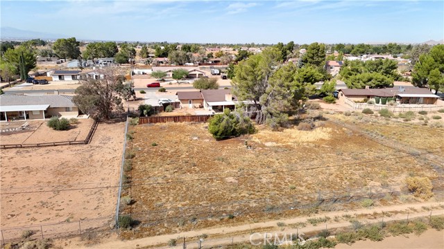 Detail Gallery Image 18 of 18 For 13885 Hopi Rd, Apple Valley,  CA 92307 - 3 Beds | 2 Baths