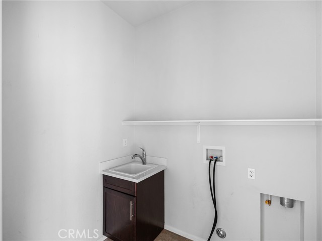 Detail Gallery Image 32 of 42 For 19255 Castana St, Apple Valley,  CA 92308 - 3 Beds | 3 Baths