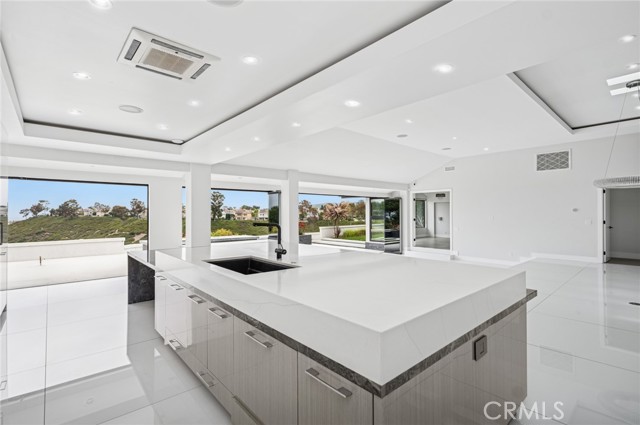48 Drakes Bay Drive, Corona Del Mar (newport Beach), California 92625, 5 Bedrooms Bedrooms, ,4 BathroomsBathrooms,Residential Lease,For Rent,48 Drakes Bay Drive,CROC25117691